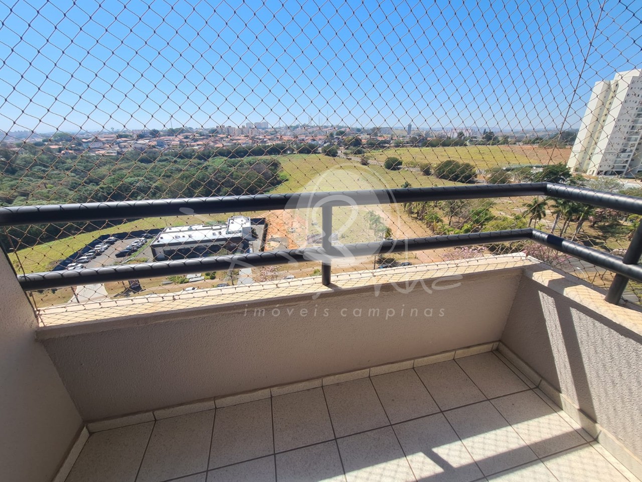 Apartamento à venda com 3 quartos, 77m² - Foto 7