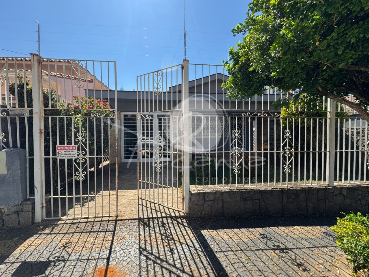 Casa, 3 quartos, 161 m² - Foto 1