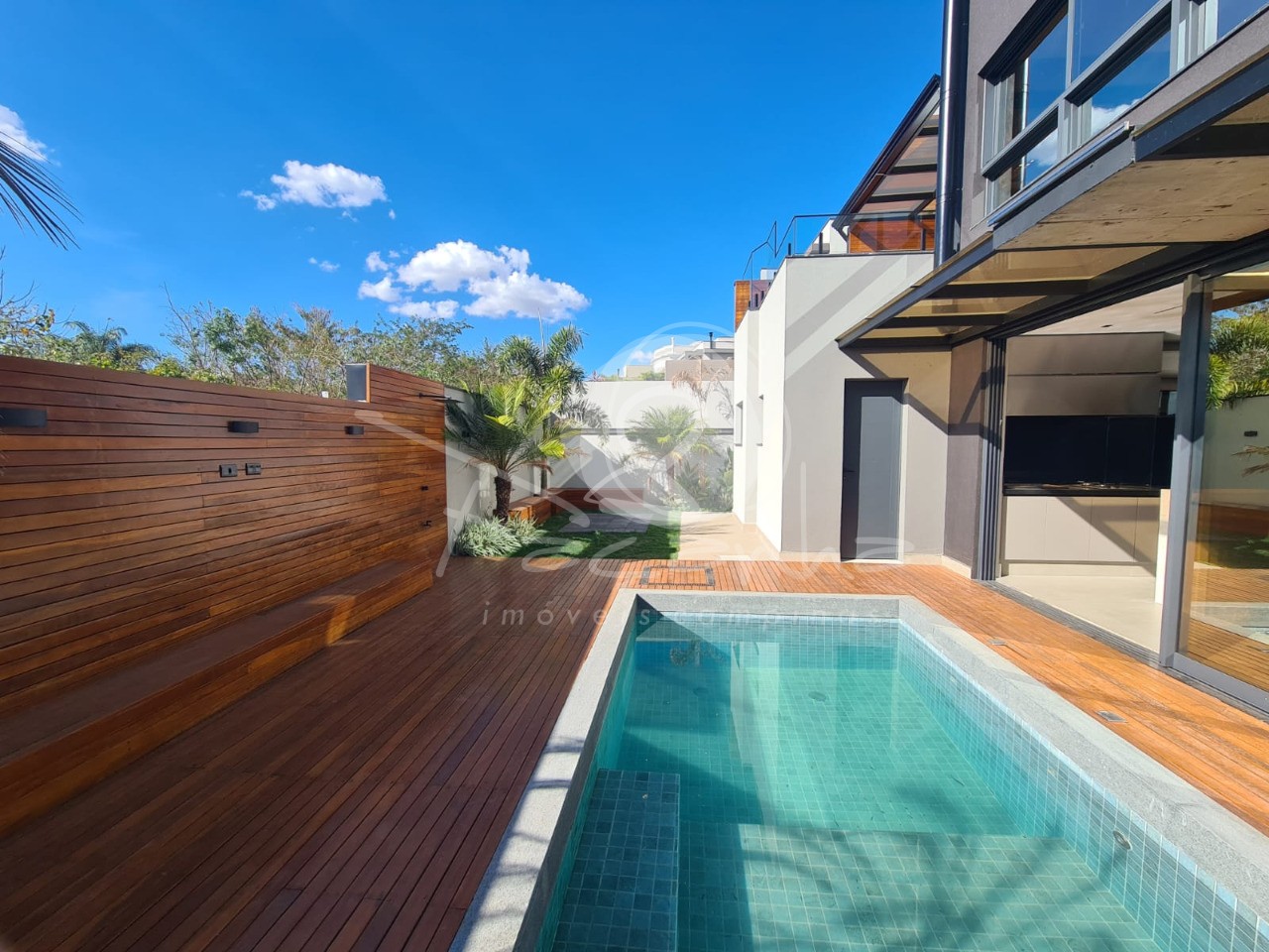 Casa de Condomínio à venda com 3 quartos, 300m² - Foto 42