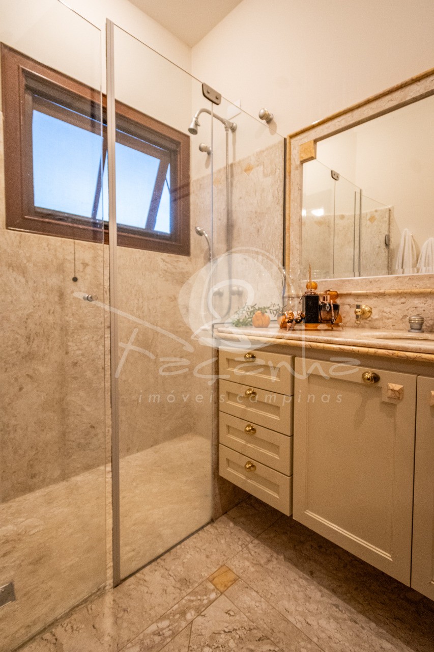 Casa de Condomínio à venda com 4 quartos, 750m² - Foto 31