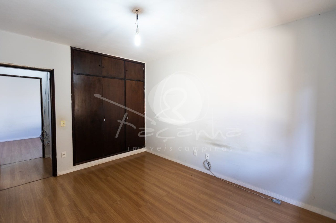 Casa à venda com 3 quartos, 233m² - Foto 20