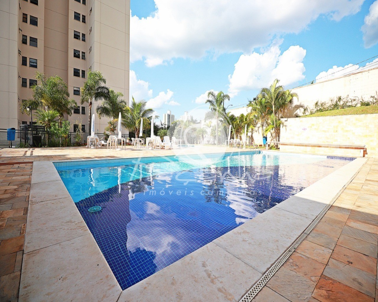Apartamento à venda com 3 quartos, 77m² - Foto 45