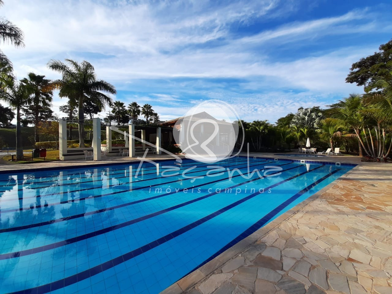 Casa de Condomínio para alugar com 4 quartos, 615m² - Foto 20