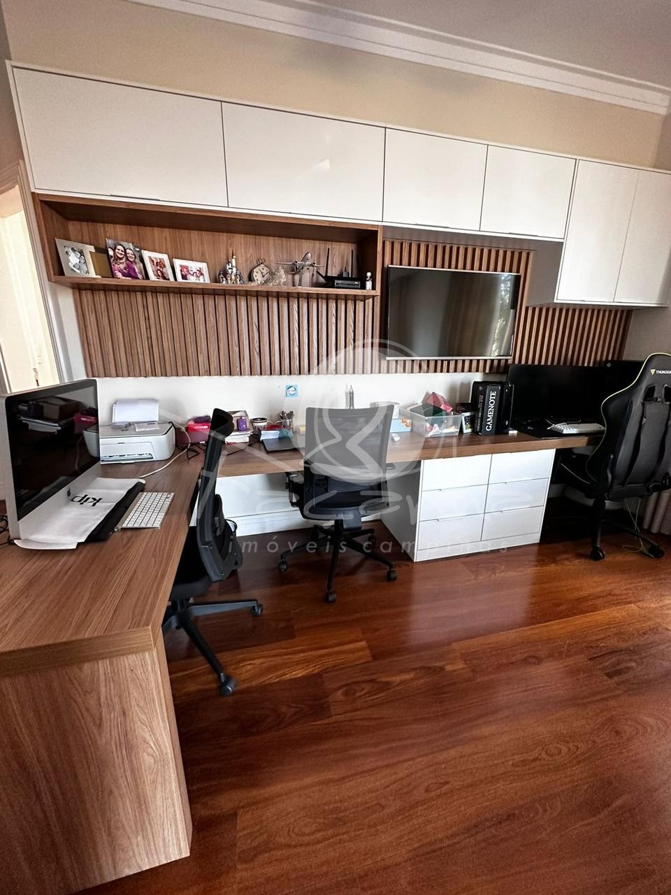 Casa de Condomínio para alugar com 4 quartos, 615m² - Foto 8