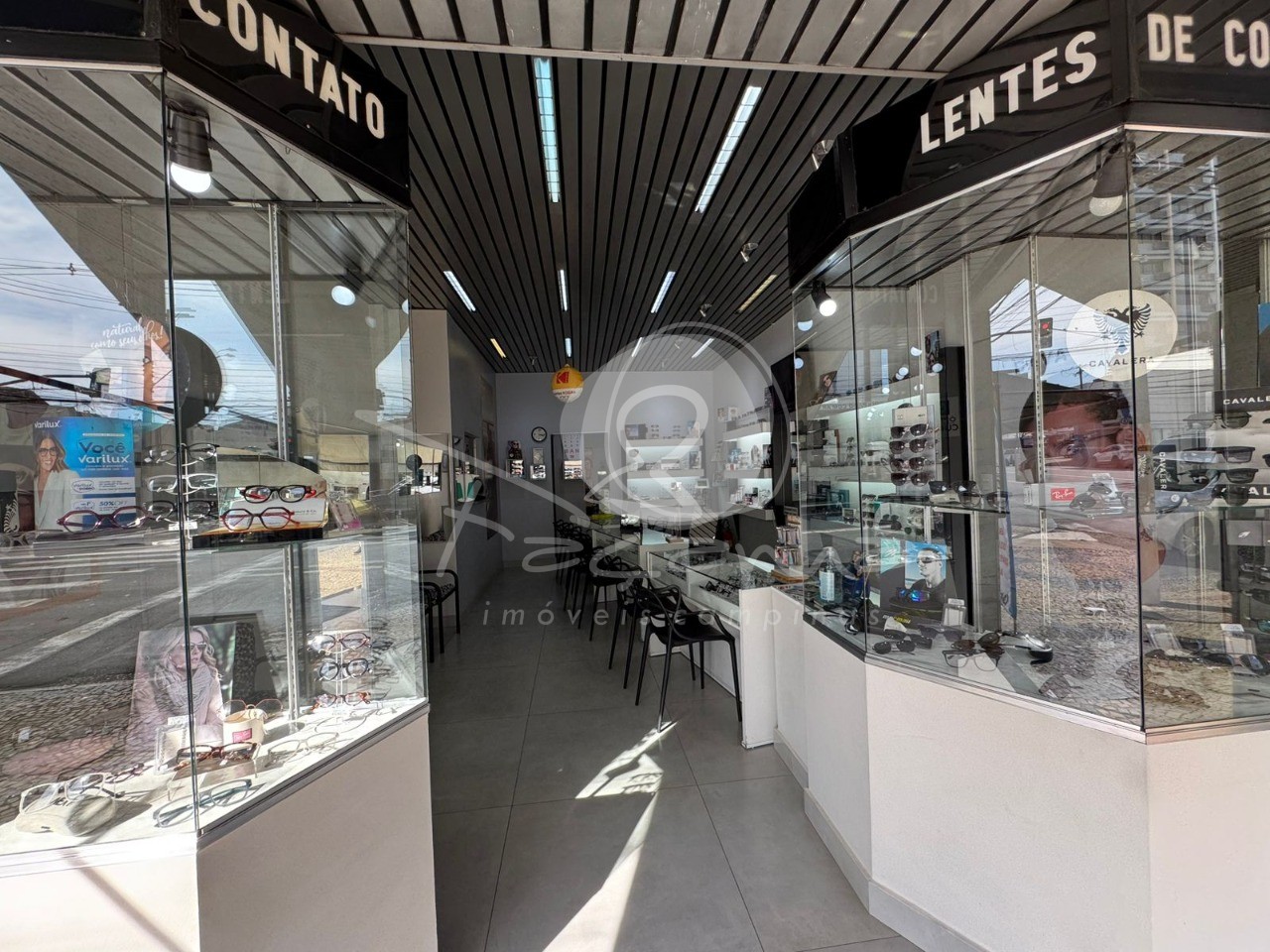 Loja-Salão, 194 m² - Foto 1