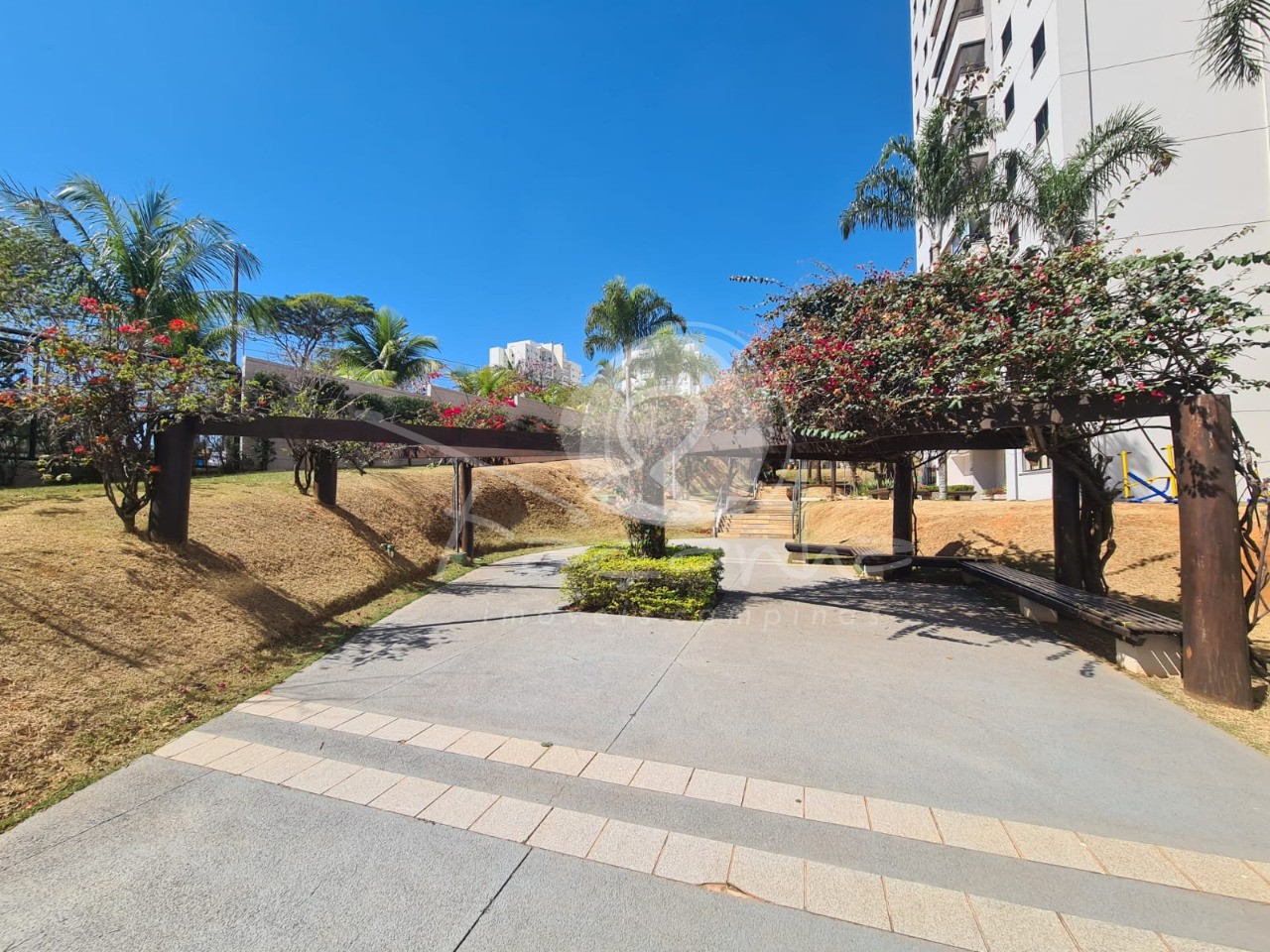 Apartamento à venda com 3 quartos, 77m² - Foto 37