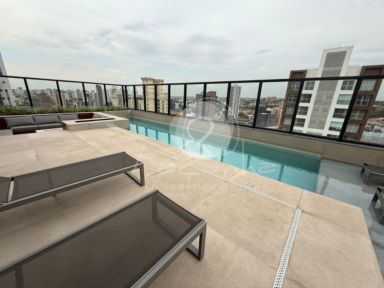 Apartamento para alugar com 1 quarto, 57m² - Foto 25