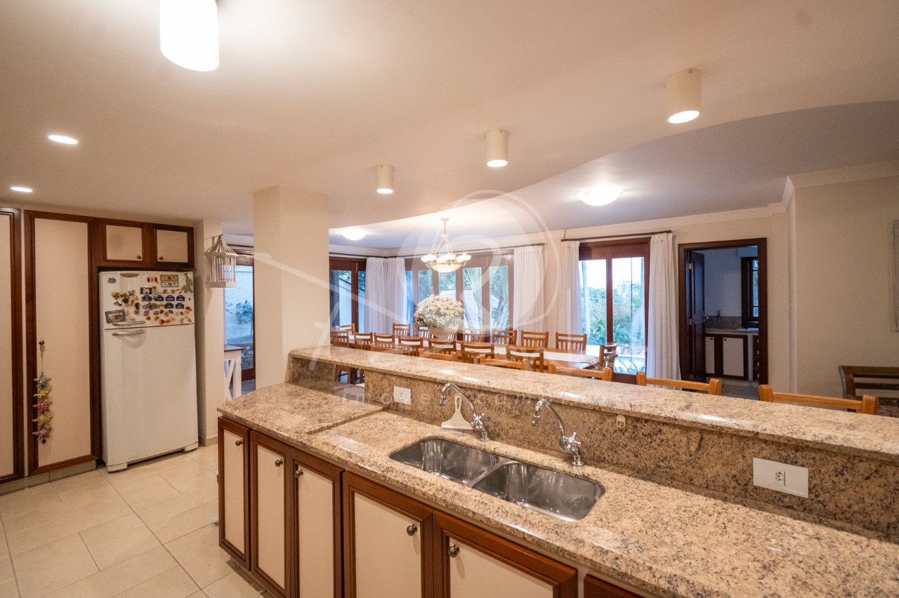 Casa de Condomínio à venda com 4 quartos, 750m² - Foto 65