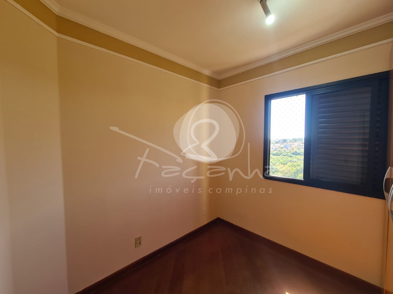 Apartamento à venda com 3 quartos, 77m² - Foto 9