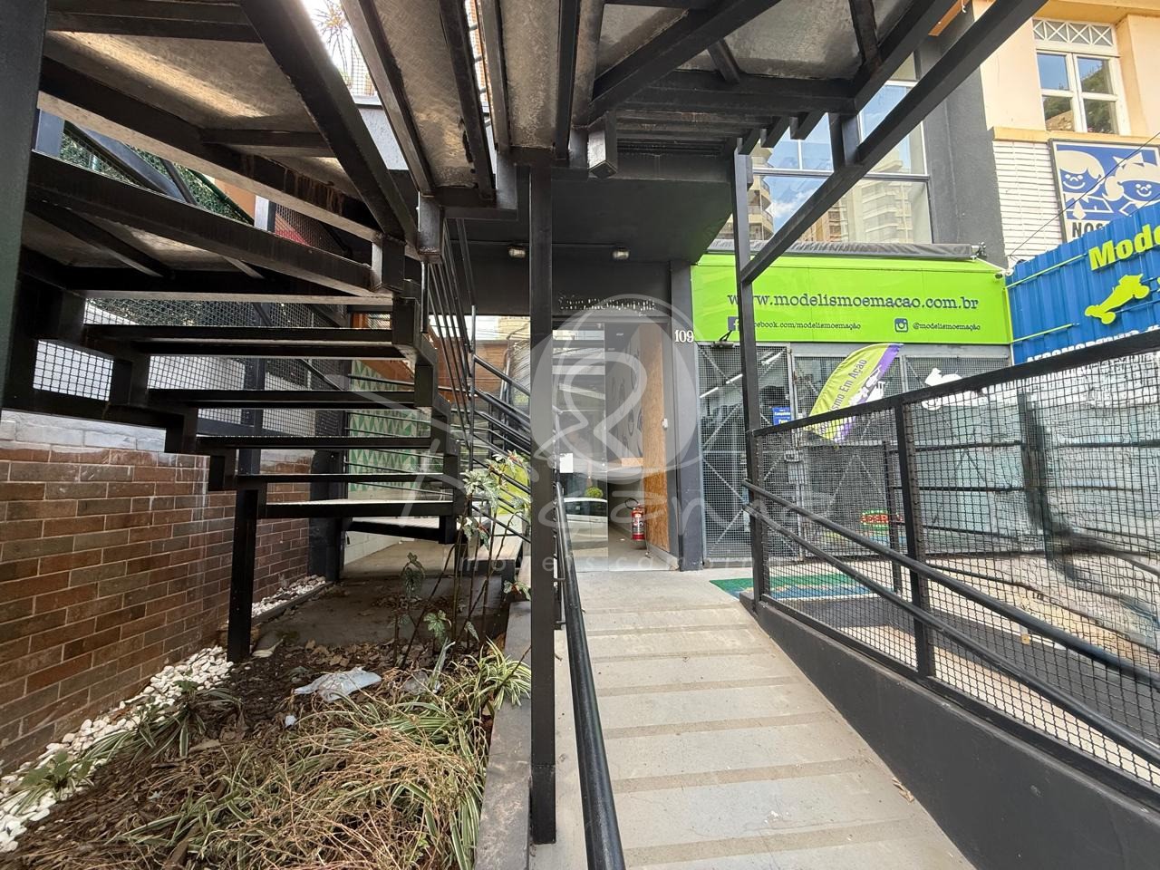 Loja-Salão, 85 m² - Foto 1