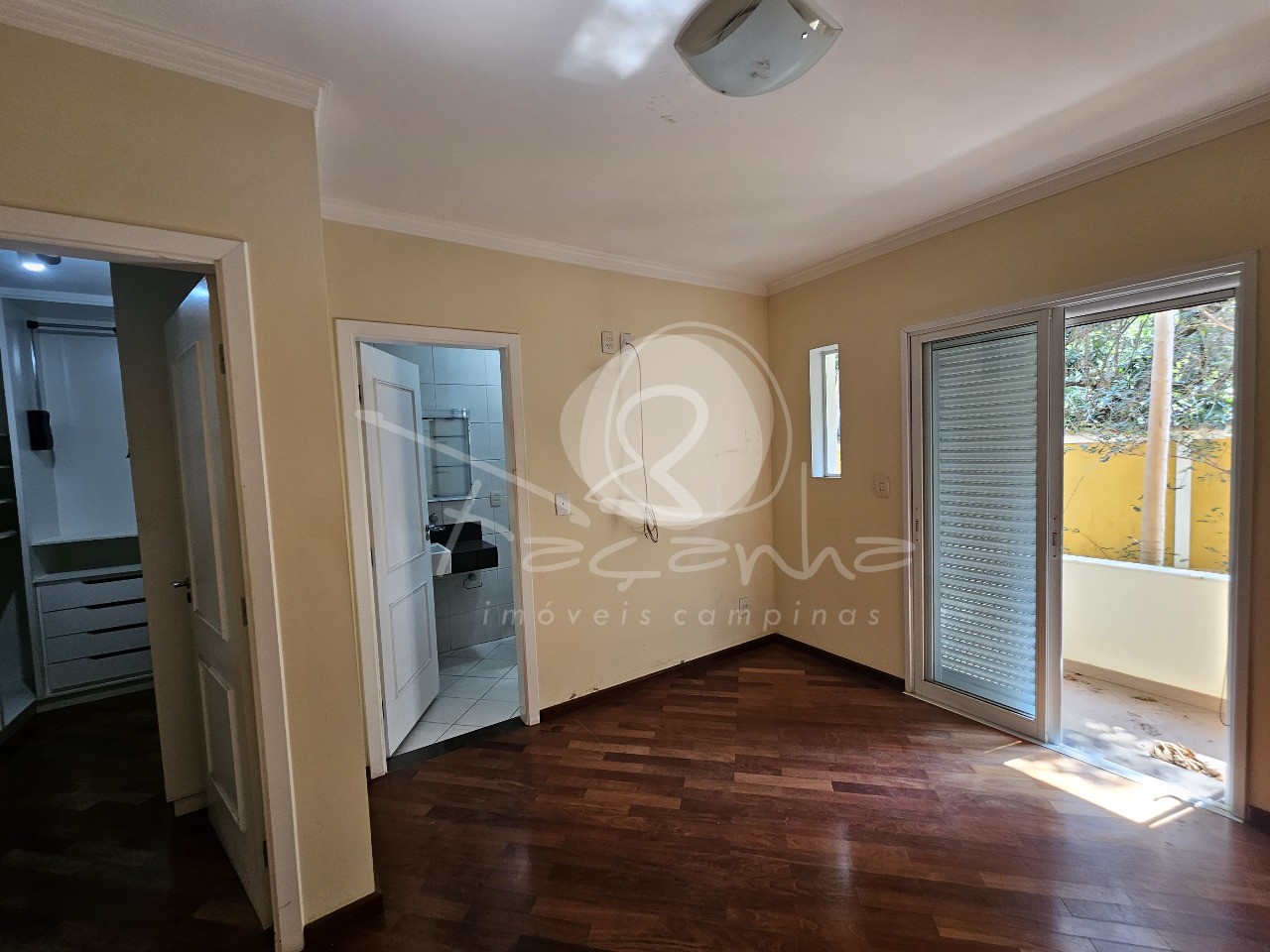 Casa de Condomínio à venda com 4 quartos, 290m² - Foto 10