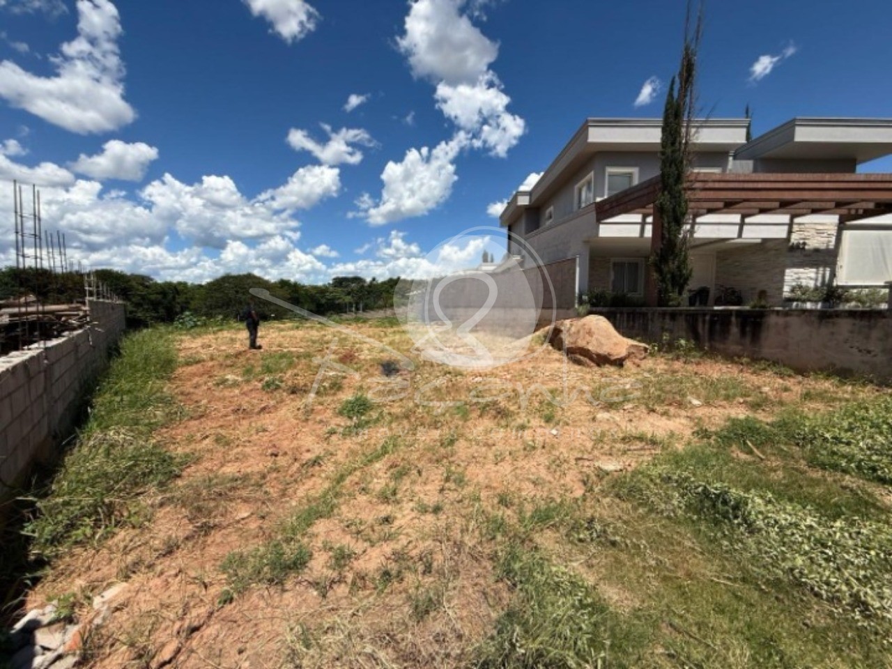 Terreno, 617 m² - Foto 2