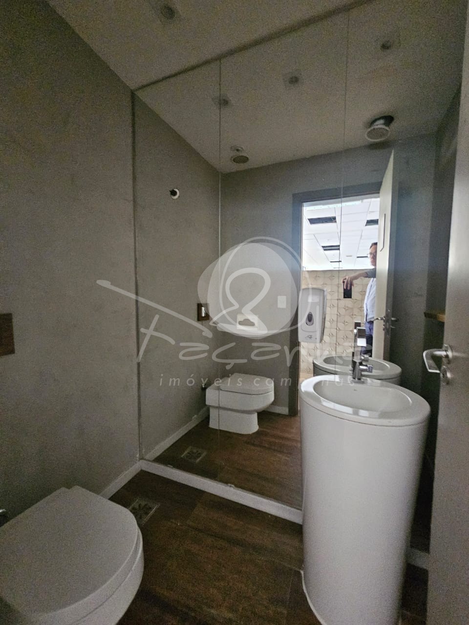 Prédio Inteiro - Foto 27