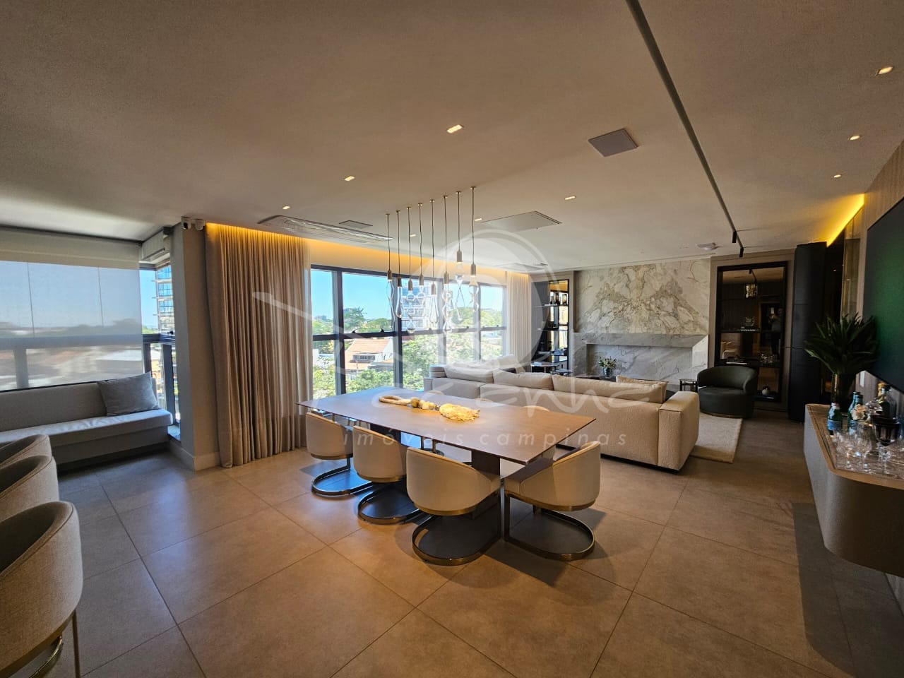 Apartamento, 3 quartos, 220 m² - Foto 2