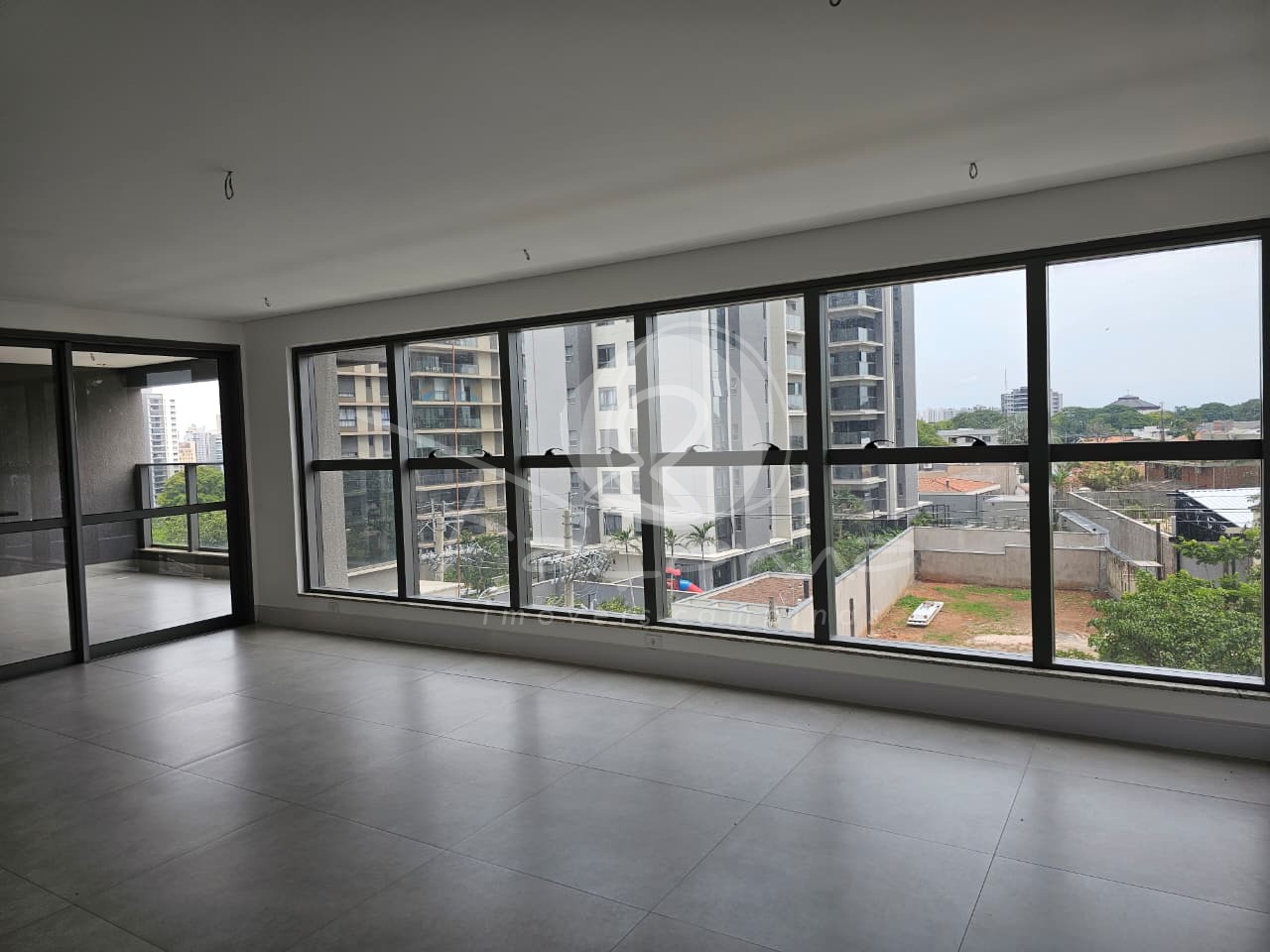 Apartamento, 3 quartos, 220 m² - Foto 4