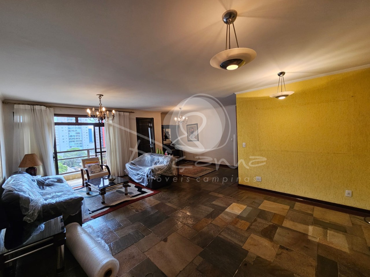 Apartamento, 3 quartos, 150 m² - Foto 1