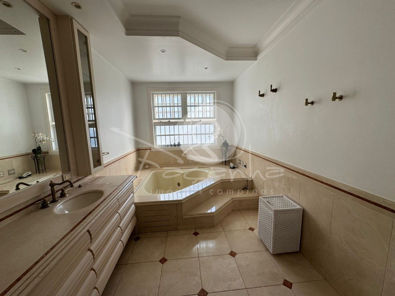 Sobrado, 4 quartos, 735 m² - Foto 24