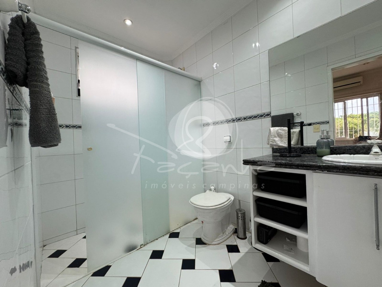 Casa, 4 quartos, 269 m² - Foto 23