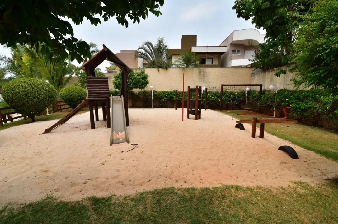 Casa, 4 quartos, 253 m² - Foto 16