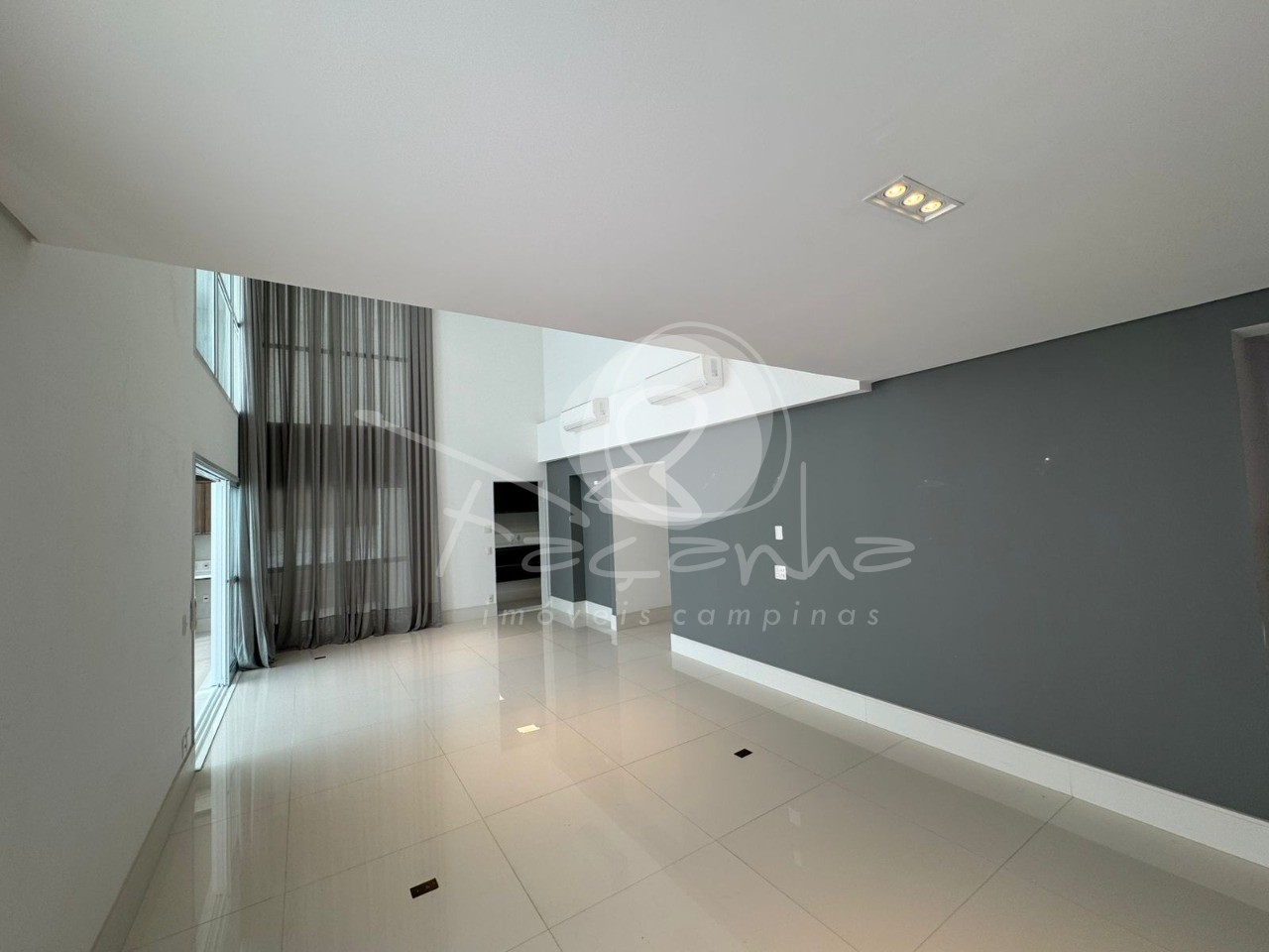 Apartamento, 3 quartos, 189 m² - Foto 2