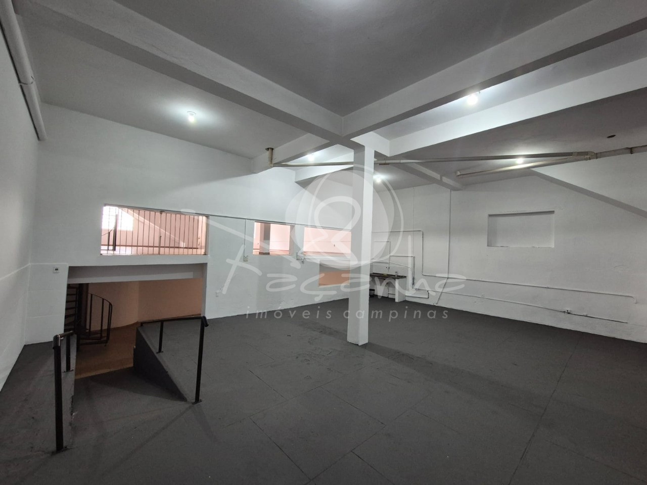 Loja-Salão, 700 m² - Foto 2