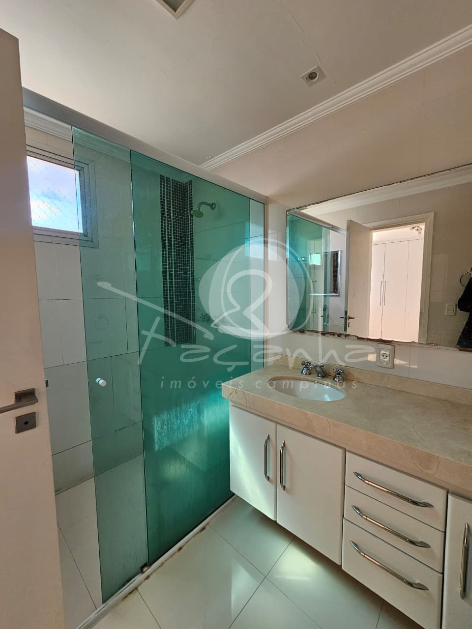 Apartamento, 3 quartos, 220 m² - Foto 13
