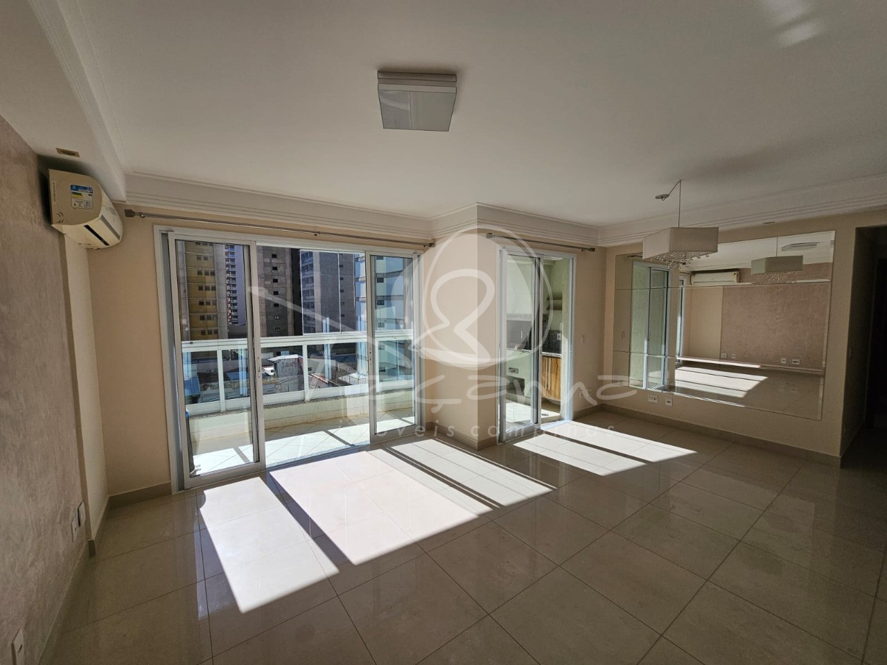Apartamento, 3 quartos, 121 m² - Foto 2
