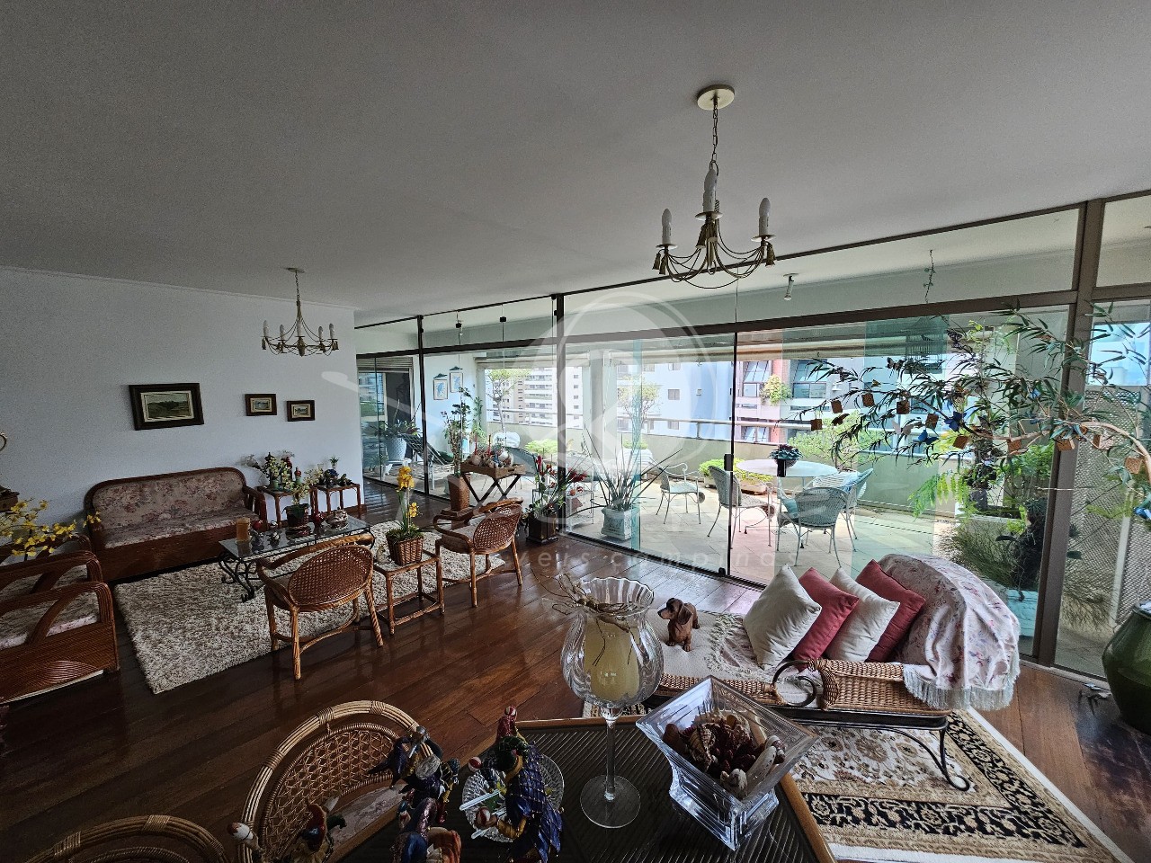 Cobertura, 4 quartos, 329 m² - Foto 1