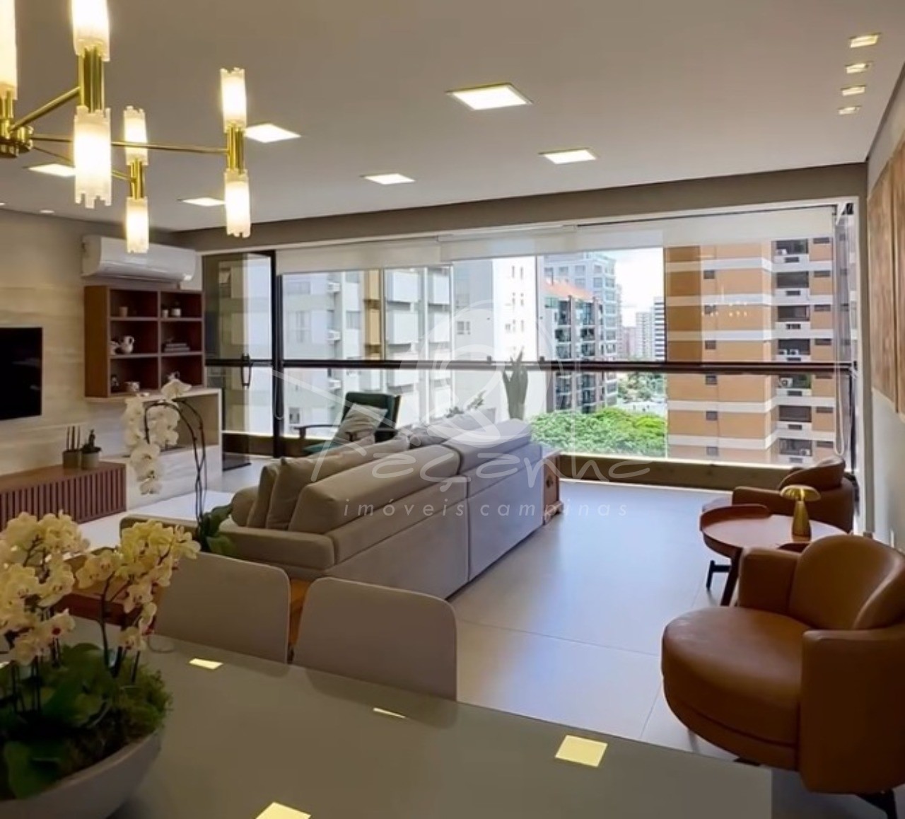 Apartamento, 4 quartos, 240 m² - Foto 1