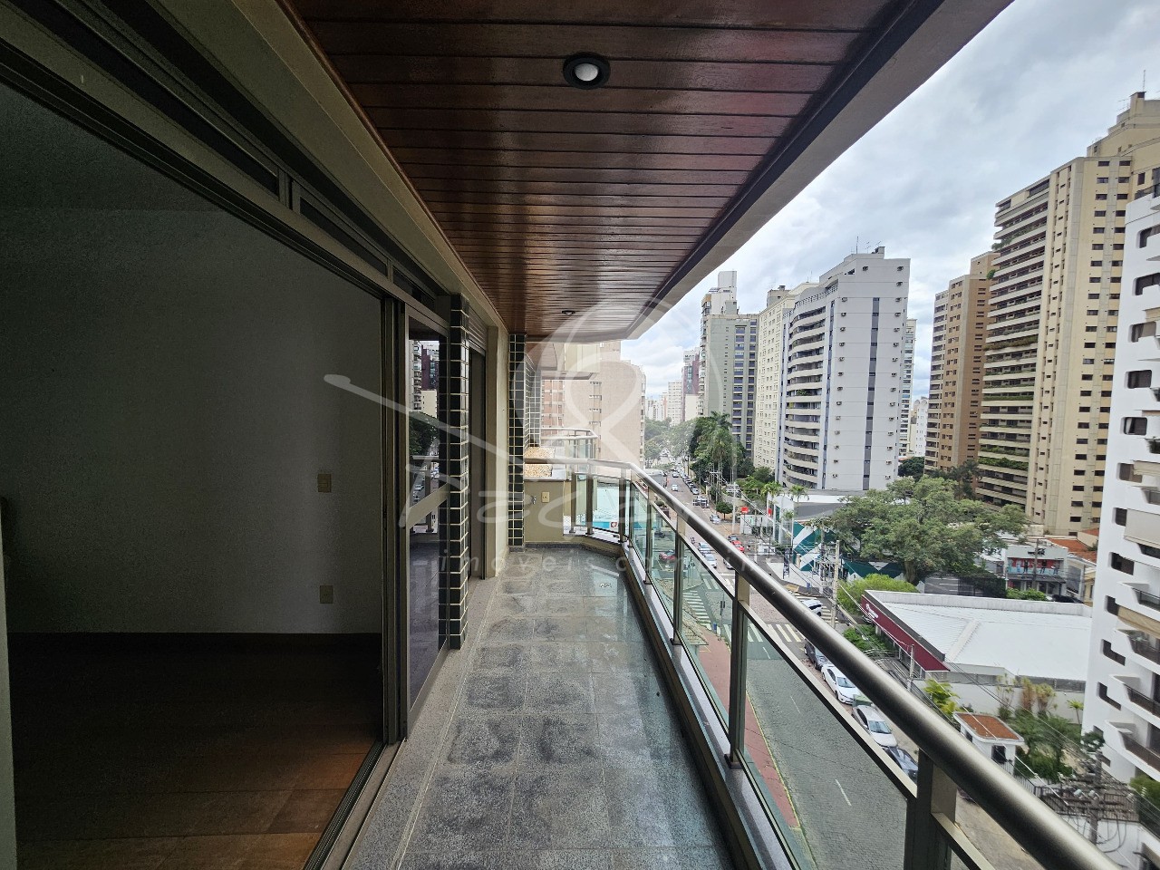 Apartamento, 4 quartos, 185 m² - Foto 2