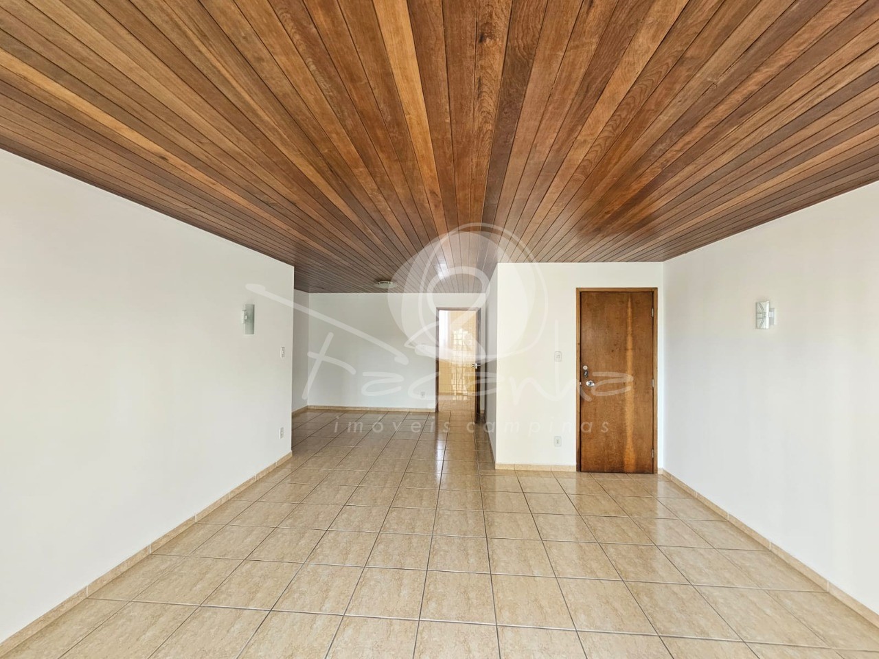 Apartamento, 3 quartos, 140 m² - Foto 2