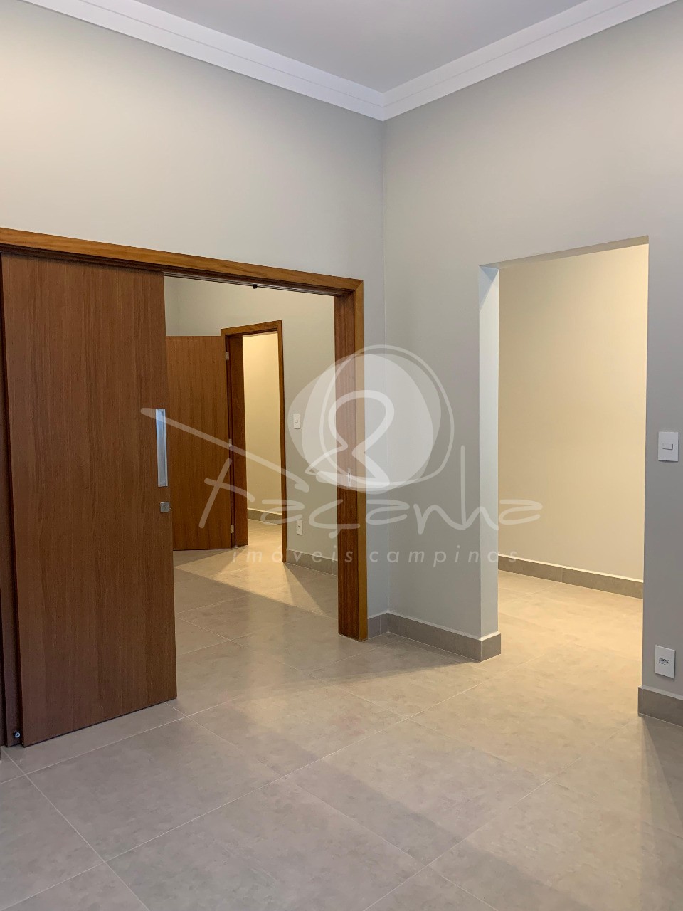 Prédio Inteiro, 150 m² - Foto 1