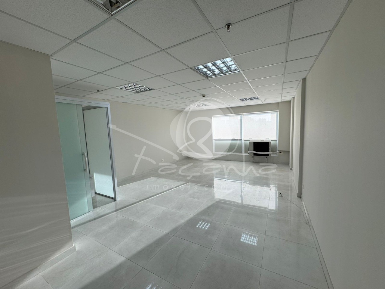 Sala-Conjunto, 40 m² - Foto 1
