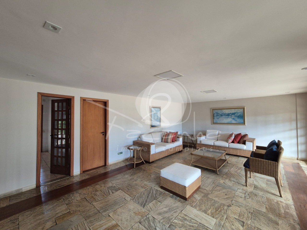 Apartamento, 4 quartos, 168 m² - Foto 2