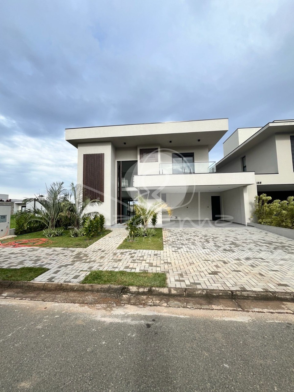 Prédio Inteiro, 350 m² - Foto 1