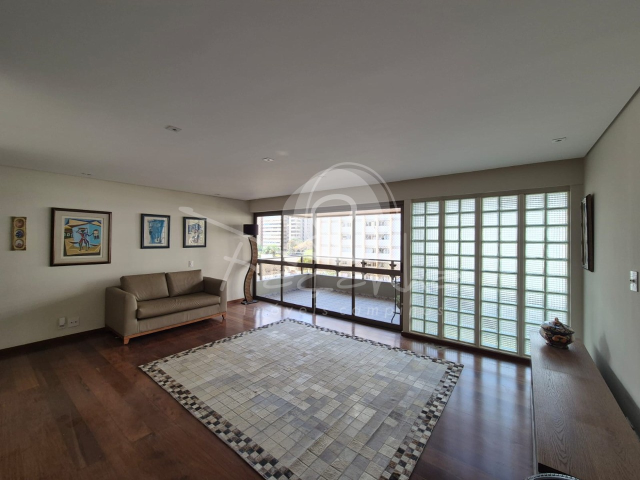 Apartamento, 3 quartos, 190 m² - Foto 1