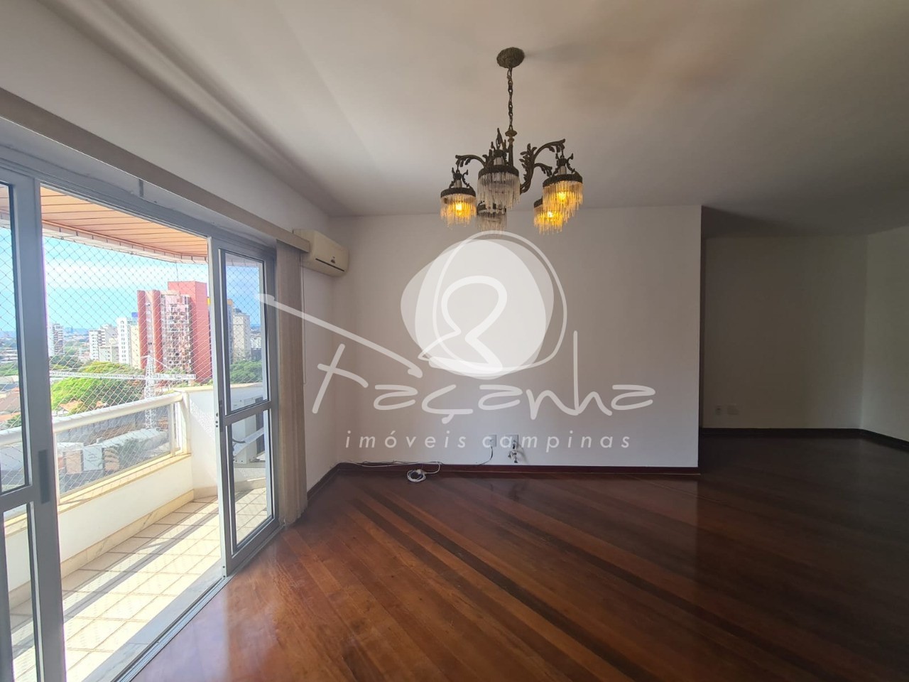 Apartamento, 3 quartos, 131 m² - Foto 2