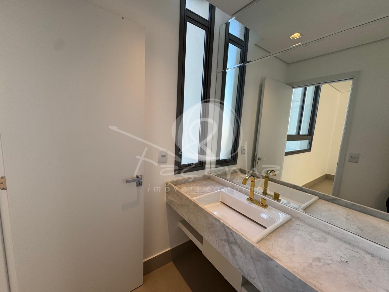 Apartamento, 3 quartos, 170 m² - Foto 3