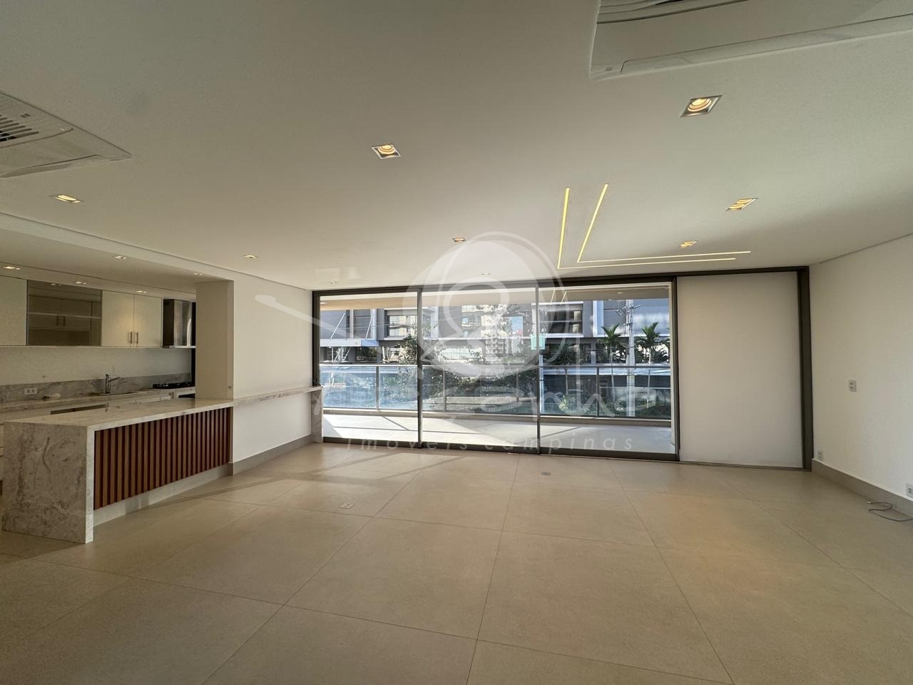Apartamento, 3 quartos, 170 m² - Foto 1