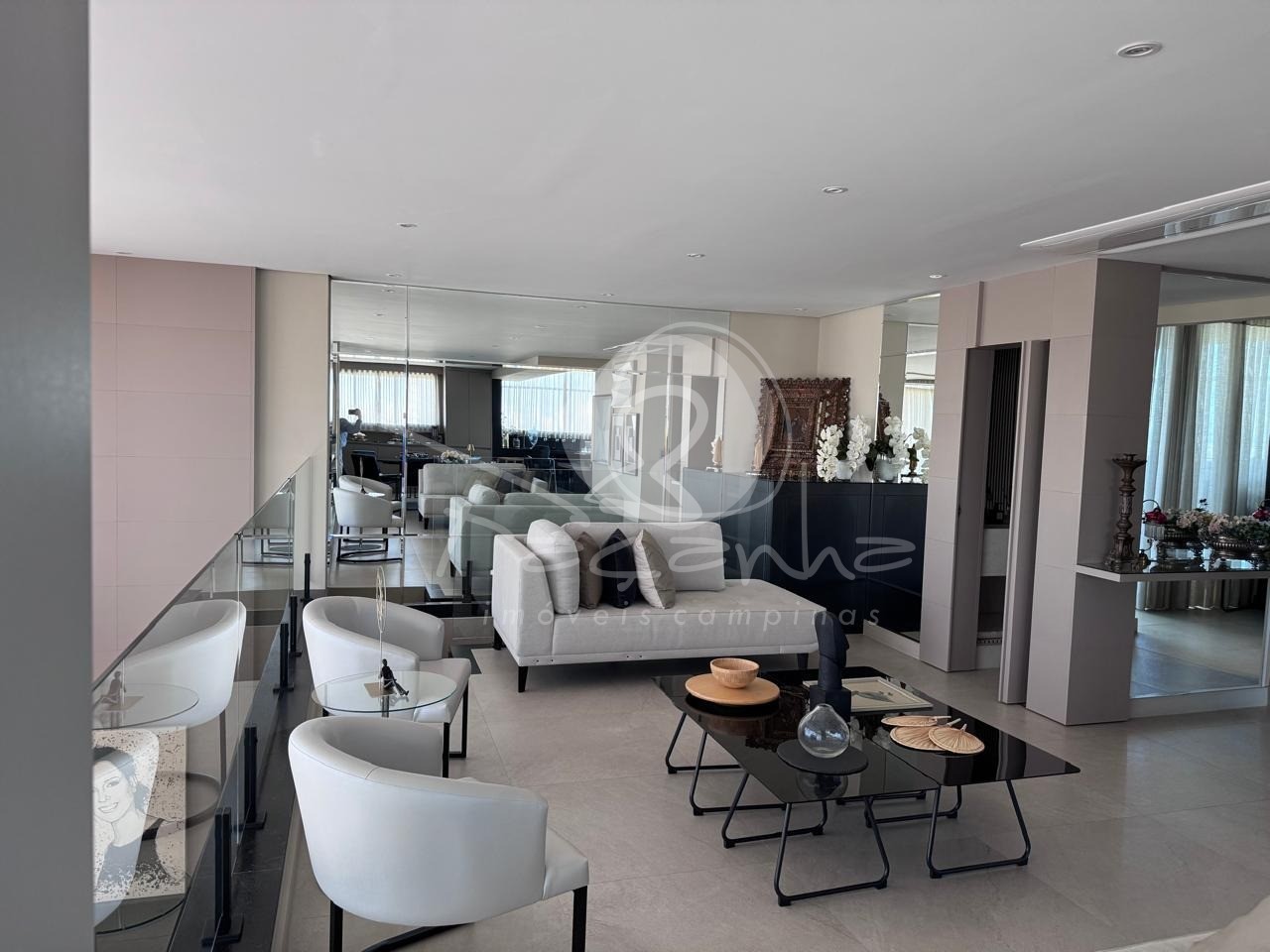 Cobertura, 3 quartos, 245 m² - Foto 1