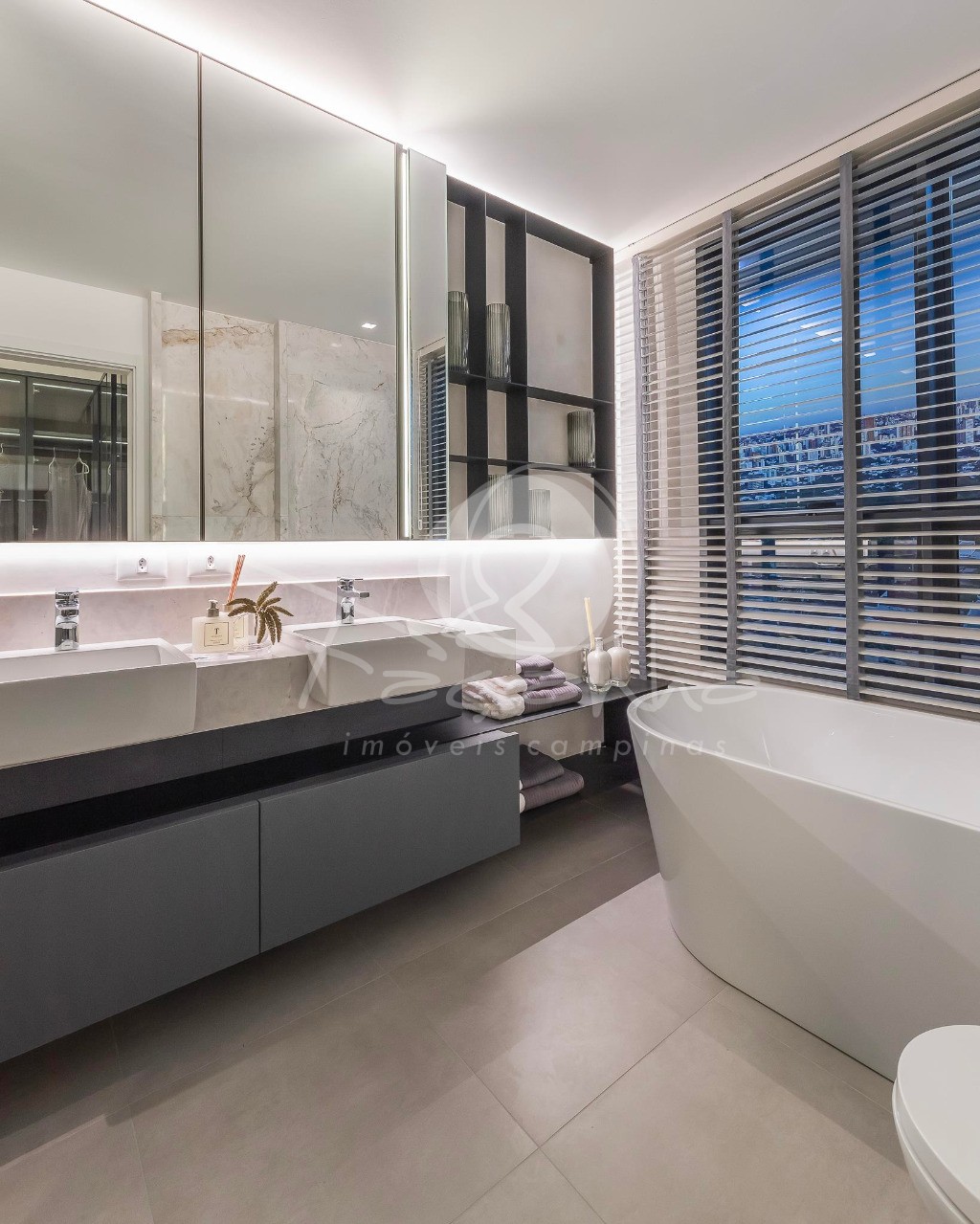 Apartamento, 3 quartos, 188 m² - Foto 8