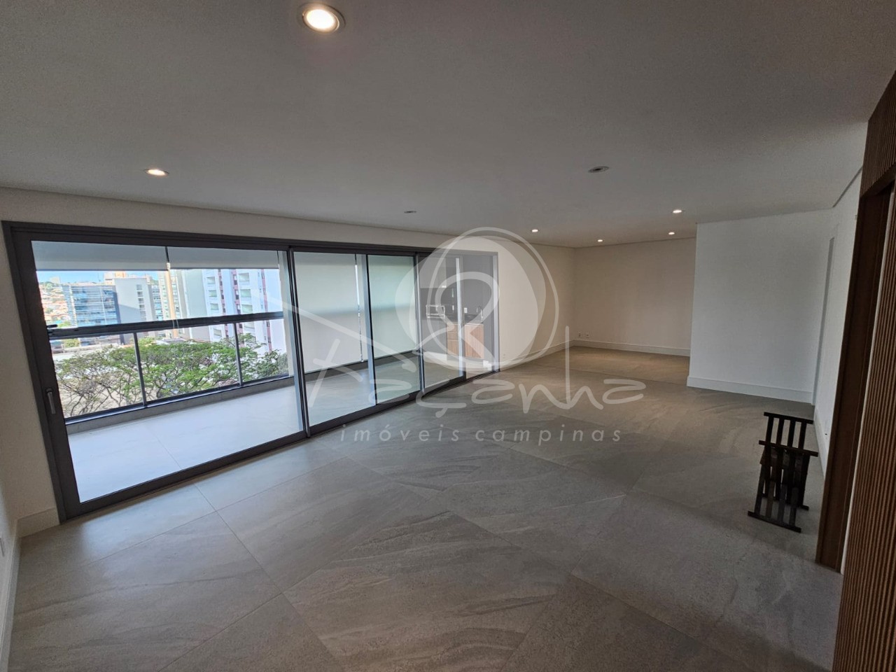 Apartamento, 3 quartos, 170 m² - Foto 1