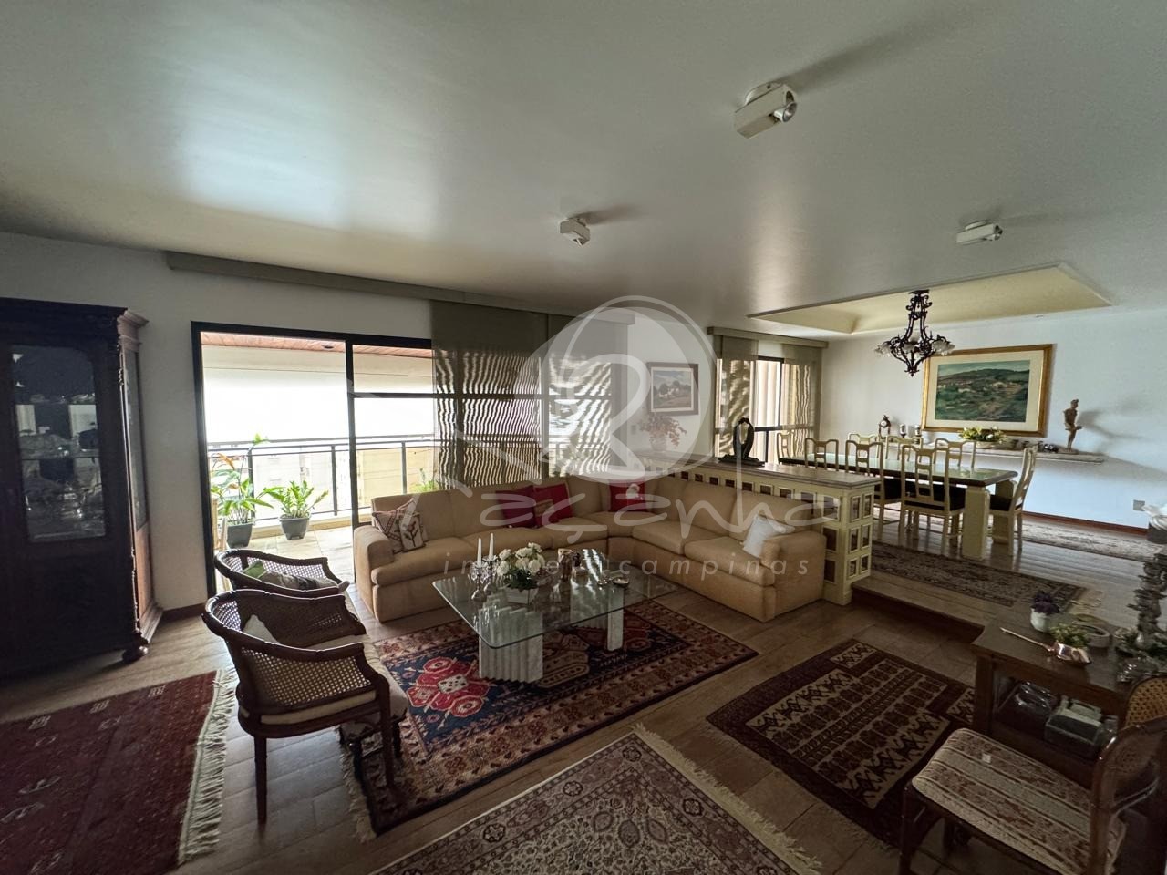 Apartamento, 4 quartos, 331 m² - Foto 1