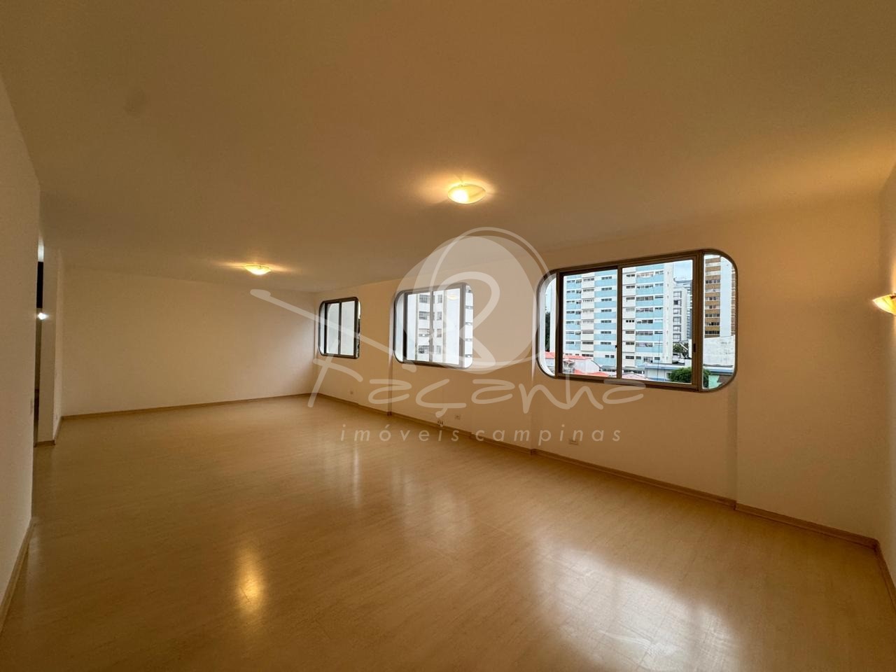 Apartamento, 4 quartos, 236 m² - Foto 2