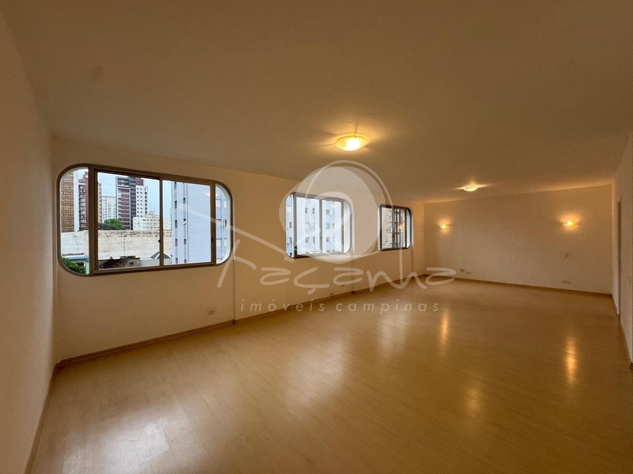 Apartamento, 4 quartos, 236 m² - Foto 1