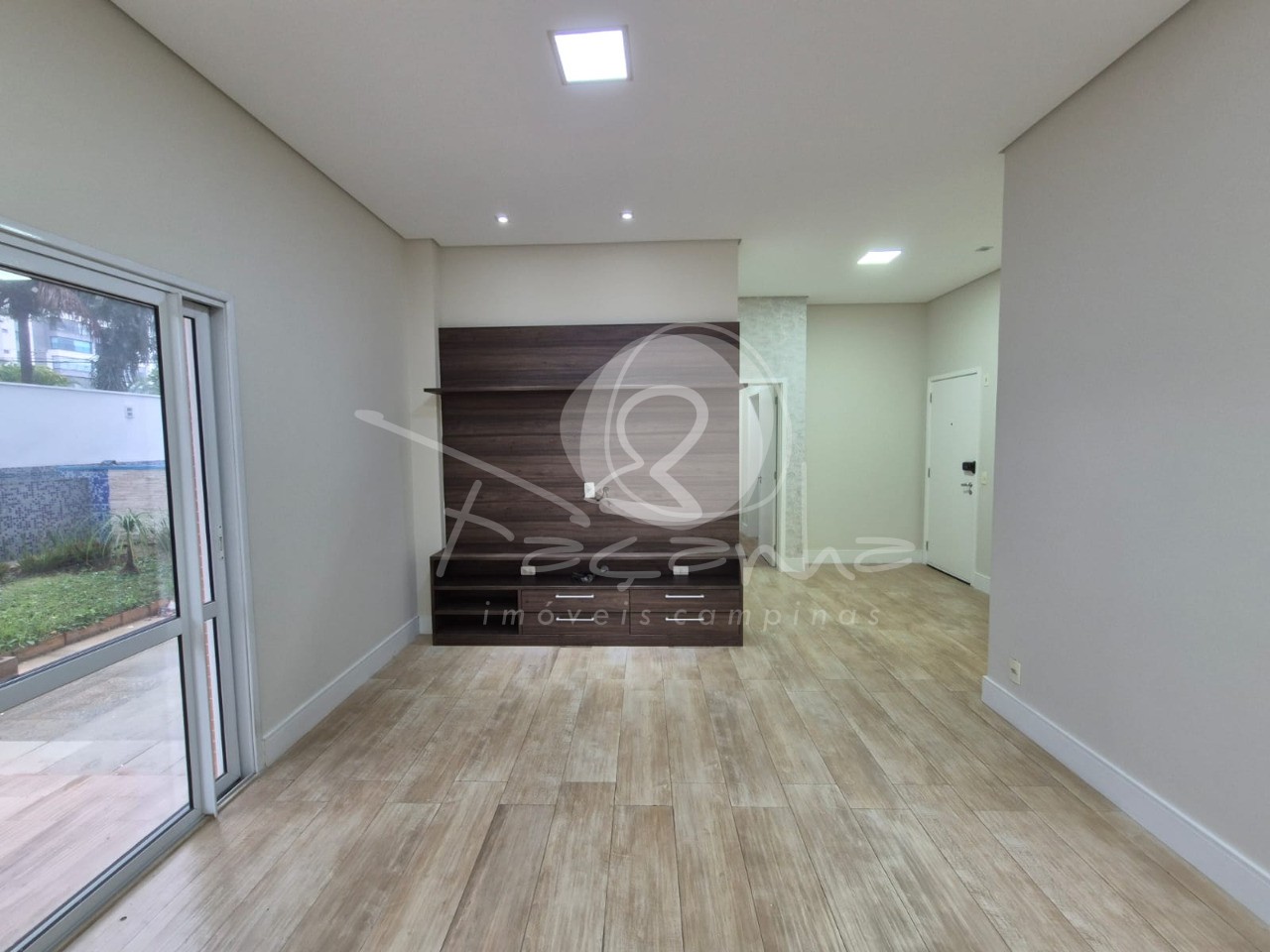 Apartamento, 3 quartos, 251 m² - Foto 1