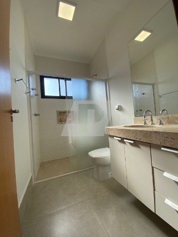 Casa de Condomínio à venda e aluguel com 3 quartos, 300m² - Foto 43