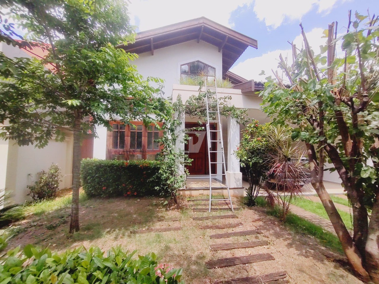 Casa de Condomínio para alugar com 3 quartos, 290m² - Foto 35