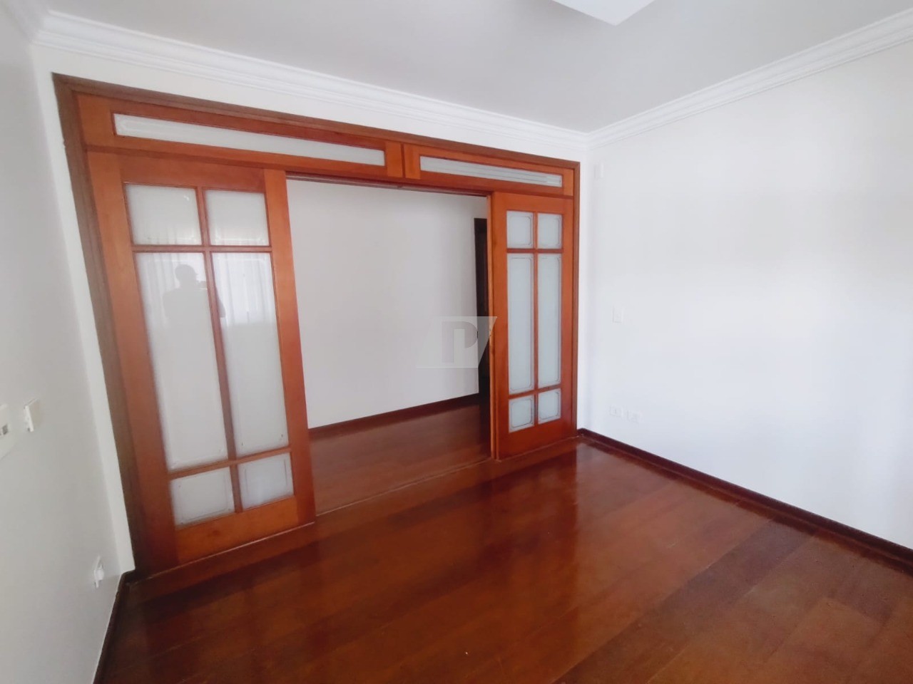 Casa de Condomínio para alugar com 3 quartos, 290m² - Foto 26