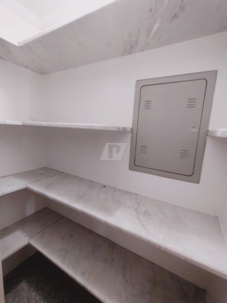 Casa de Condomínio para alugar com 3 quartos, 290m² - Foto 12